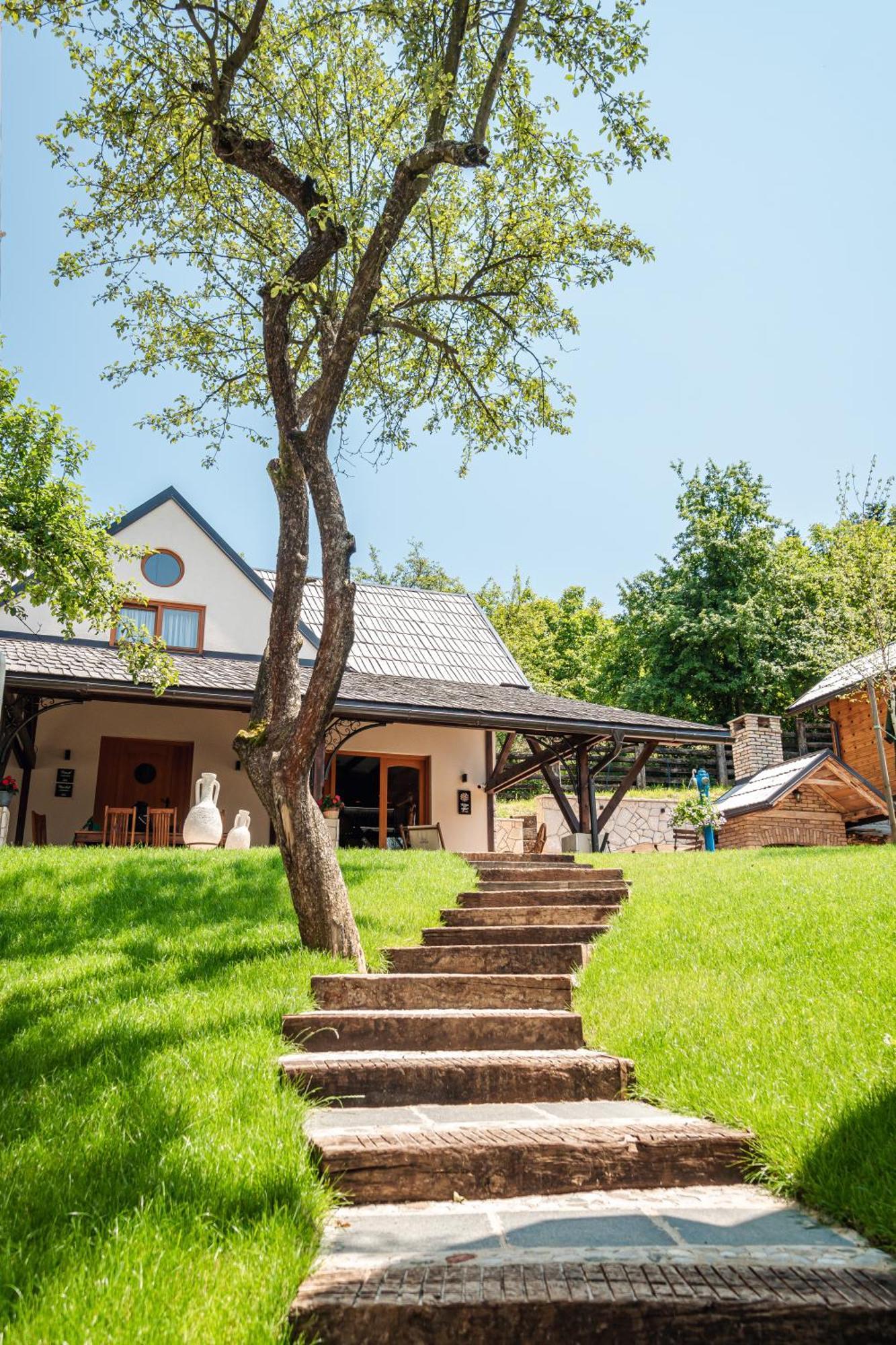 Toplik Village Resort Lukavica Экстерьер фото